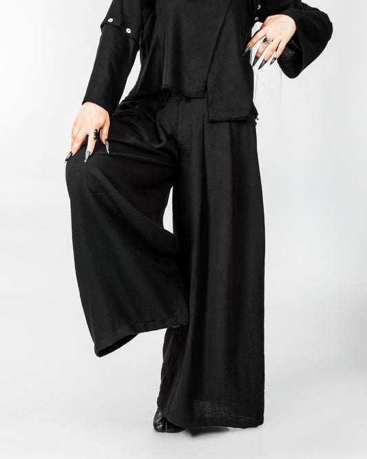 Nintai Pleated Pants