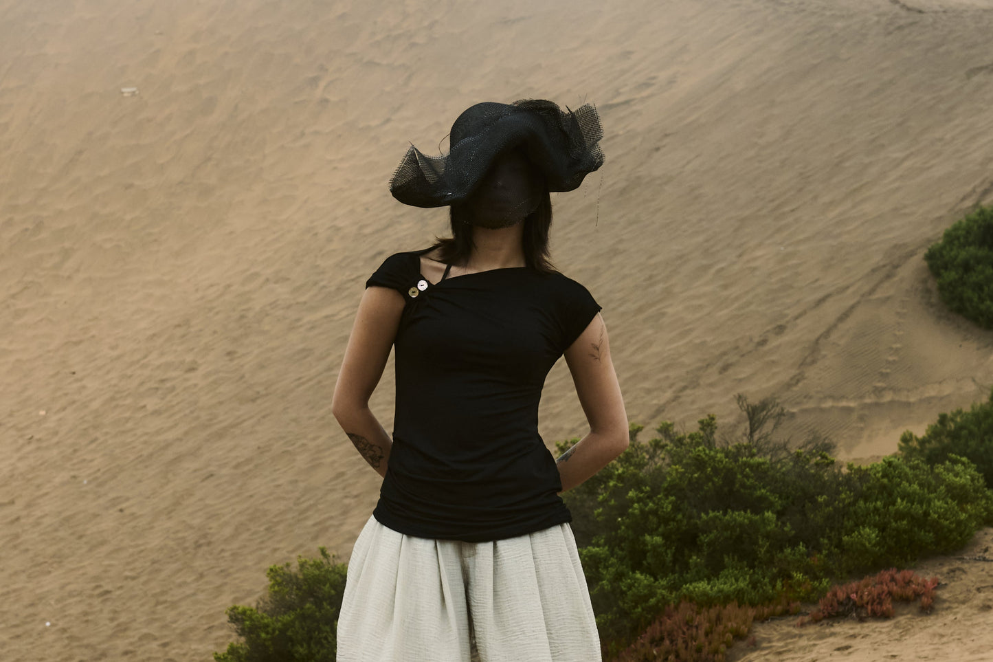 Button Draped Tee Black